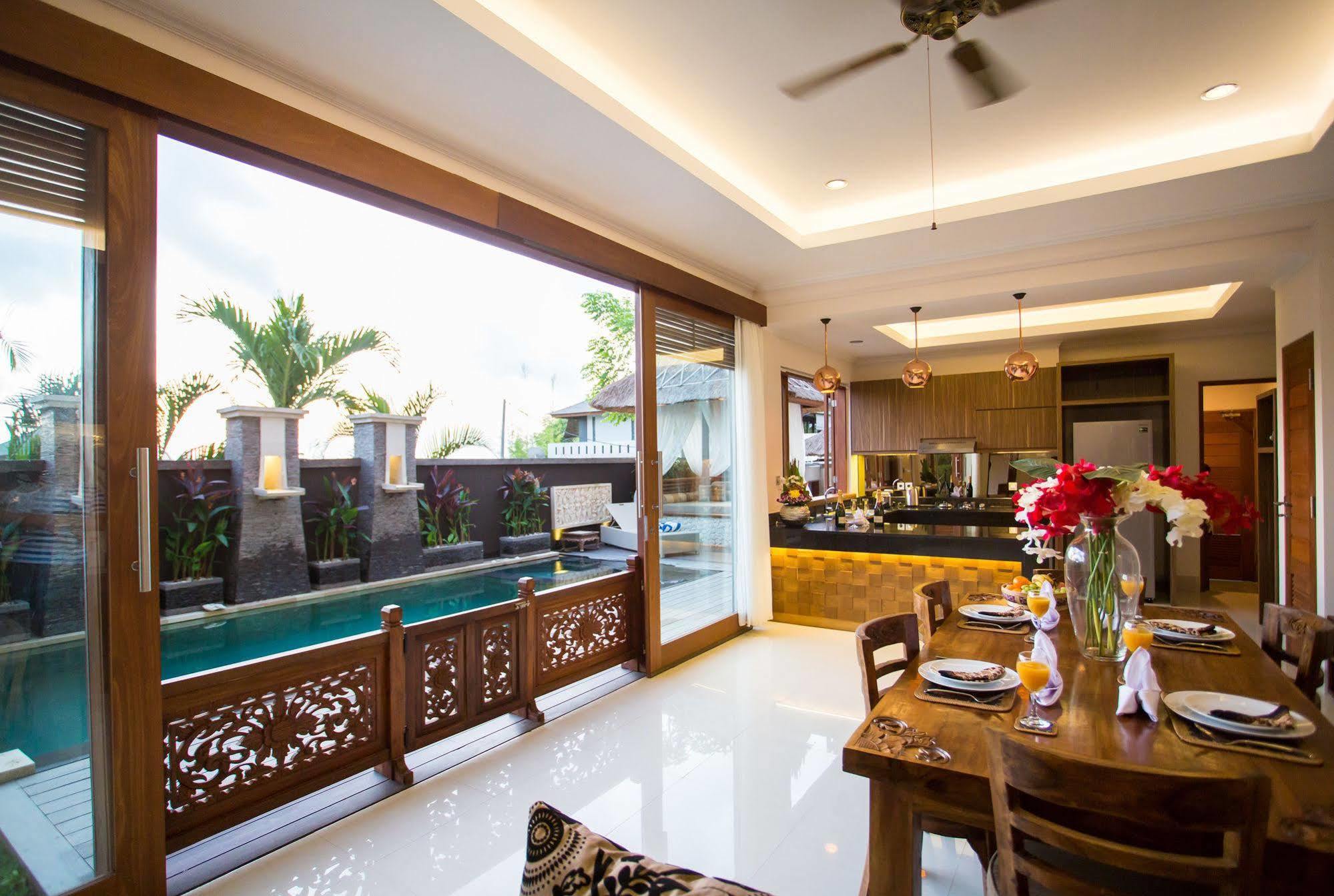 Villa DK - Bali Nusa Dua  Eksteriør billede